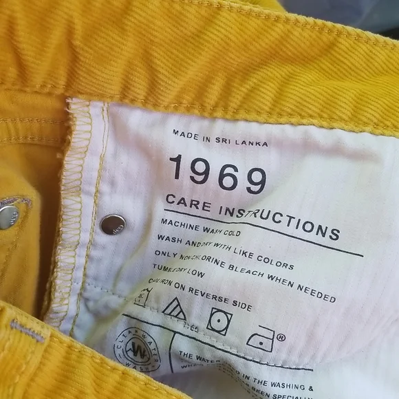 GAP 1969 Golden Yellow the Real Straight Cords Corduroy Pants 27/ 4 - Picture 4 of 6